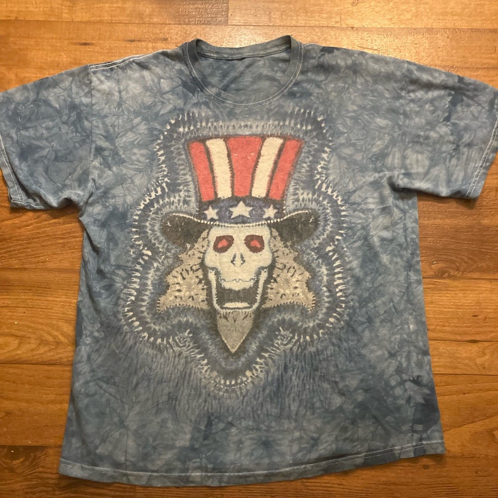 The Mountain tee